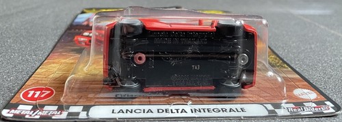 Hot Wheels Lancia Delta HF Integrale 117 Boulevard 1:64 coche modelo juguete embalaje original - Imagen 12 de 18
