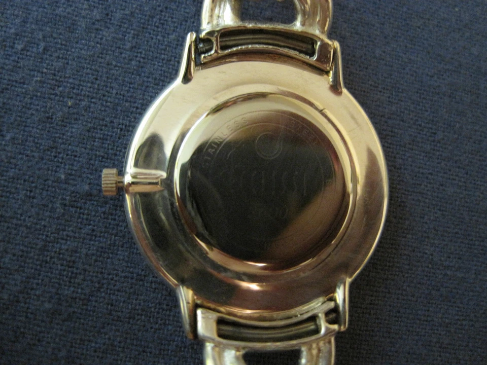 #688 Reloj ECCLISSI Damas Plata Esterlina Cara Grande Doble Bordillo Eslabón Foto 4 de 4