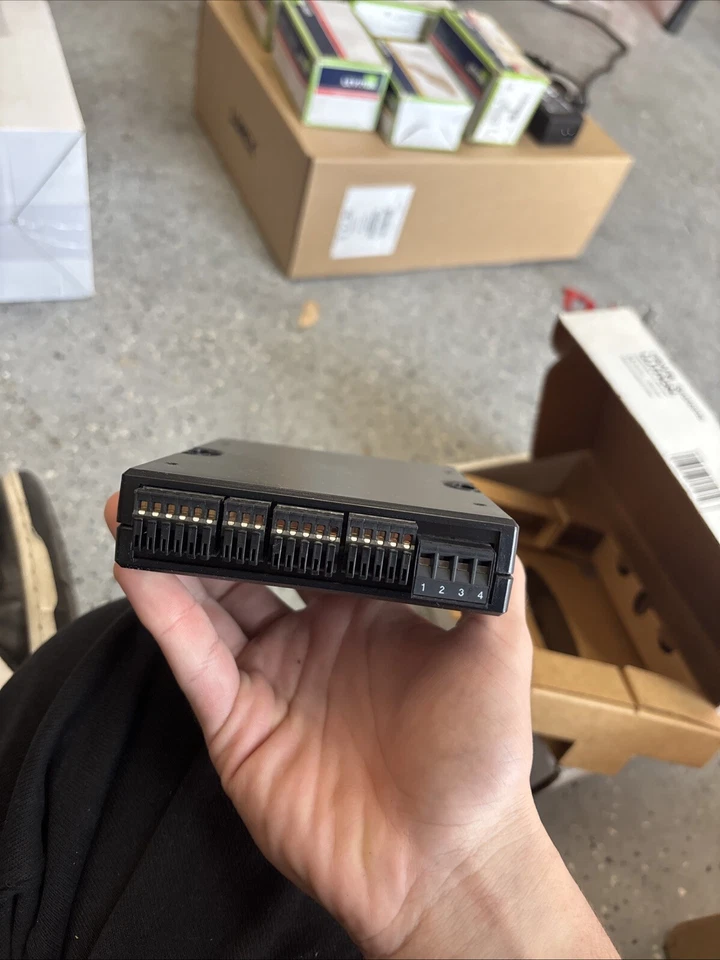 路创Qse-10照明自动化 — 第 3/4 张图片