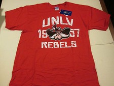 UNIVERSITY OF LAS VEGAS "UNLV" REBELS MENS SIZE LARGE LICENSED T-SHIRT NWT