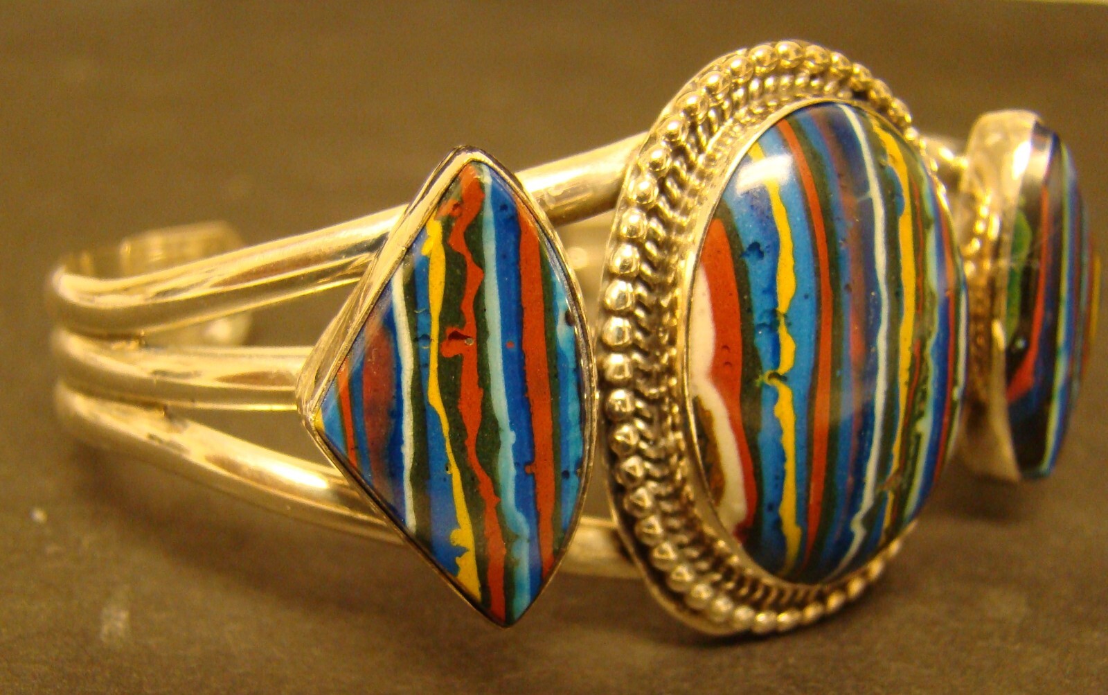 Running Bear Cuff Bracelet Multi-Colored Stone St… - image 3