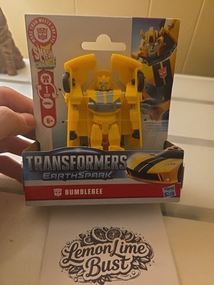 Transformers EarthSpark 1-Step Smash Changers Bumblebee Action Figure
