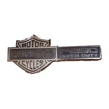 Ford F-250 Harley-davidson Fender Emblem 2003-2006 Pn 943156a Oem Genuine Ford F-250 Harley-davidson Fender Emblem 2003-2006 Pn 943156a Oem Genuine