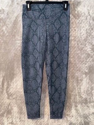 Womens Performance Capri Leggings Snakeskin size M Gym Activewear