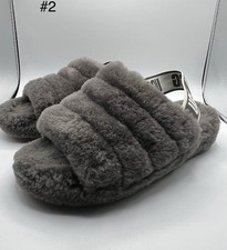UGG Women s Fuzzy Slide Slippers Gray Sheepskin Logo Strap Size 7