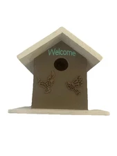 Wood Cedar Birdhouse For Small Birds Such As Wrens, Bluebirds and Chickadees 