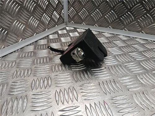 ACHTERKLEPSLOT Volkswagen Golf VI (5K1) Hatchback 2.0 TDI 16V (CFFB) 2010 - Afbeelding 1 van 3