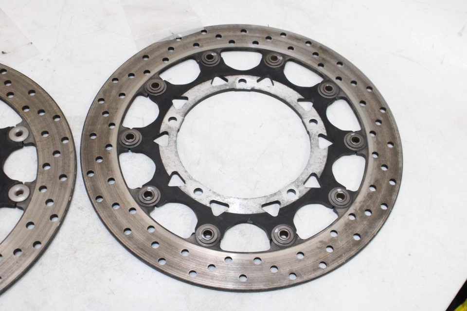 Yamaha YZF R1 2006 OEM ROTORES DE FRENO DELANTEROS IZQUIERDO DERECHO DISCOS Foto 3 de 4