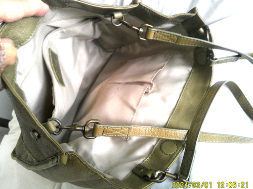 AMERICAN LEATHER CO.OLIVE GREEN LEATHER LARGE DOUBLE STRAP TOTE BAG. NO RED SPEC - Picture 2 of 9