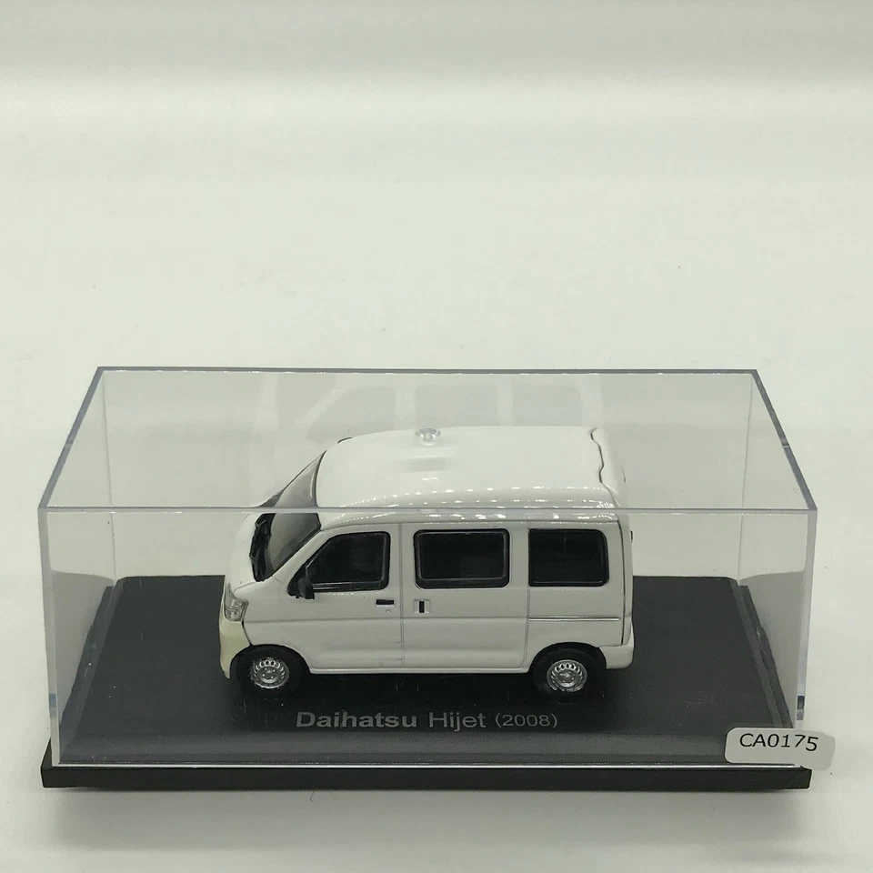 Mini Car Daihatsu Hijet 2008 White 1/43 Scale Box Display Diecast Vol 175 - Image 3 of 4