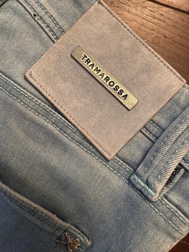 Tramarossa, blue jeans in denm di cotone+elastan Colore azzurro délavé Size W33 - Foto 2 di 8