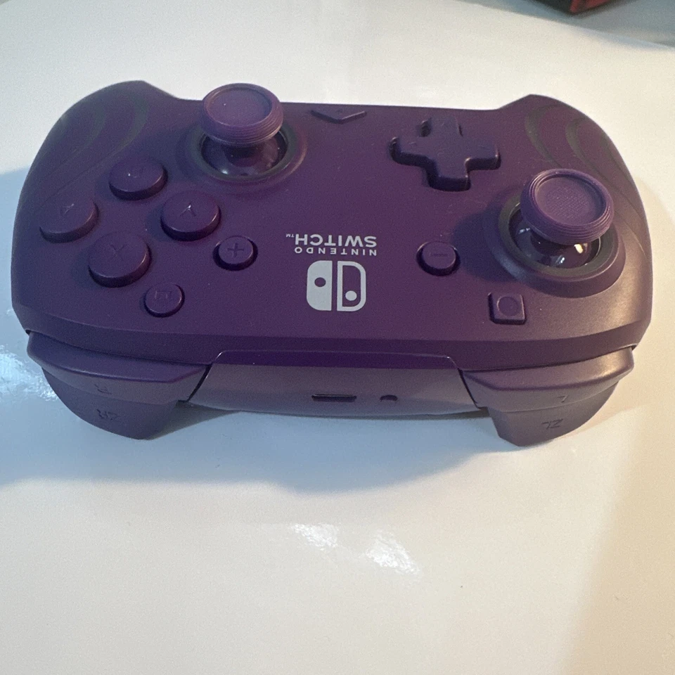Afterglow Wave Wireless Pro Controller W/ Full Motion - Nintendo Switch - Image 4 of 4