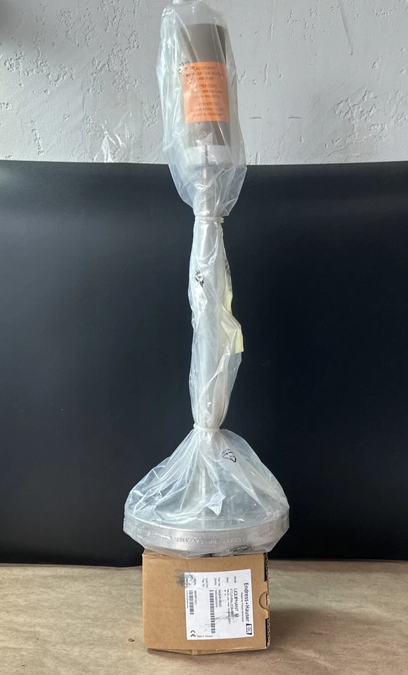 BRAND NEW- Endress + Hauser LIQUIPHANT M FTL51 / FTL51-RAL2CB4E5Y || WARRANTY! - Image 4 of 4