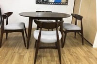 Retro Dsw Dining Table & 4 Chairs Set Solid Made Curve Thick Comfortable Chairs Retro Dsw Dining Table & 4 Chairs Set Solid Made Curve Thick Comfortable Chairs