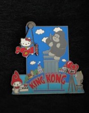 Pin avión móvil universal studio hello kitty and friends king kong