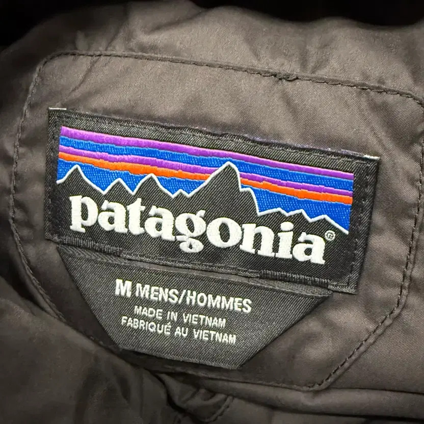 Patagonia Down Puffer Jacket - Authentic, Size M thumbnail 9