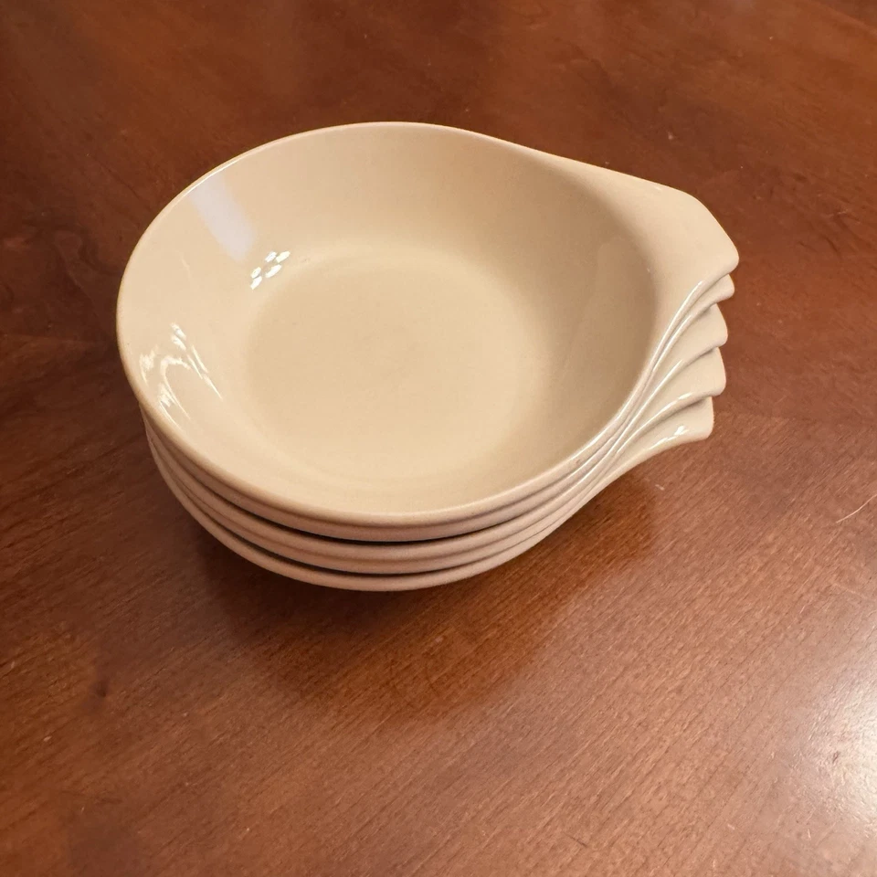 Lugged Soup Bowl Russel Wright Linen Creme by Oneida - Image 3 of 4