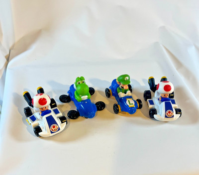 Mario Kart McDonald s Happy Meal Toys Lot of 4 Figures 2 x Toad, Yoshi, & Luigi