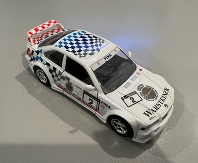 Burago 1:24 BMW M3 1993 0534 White Model Car