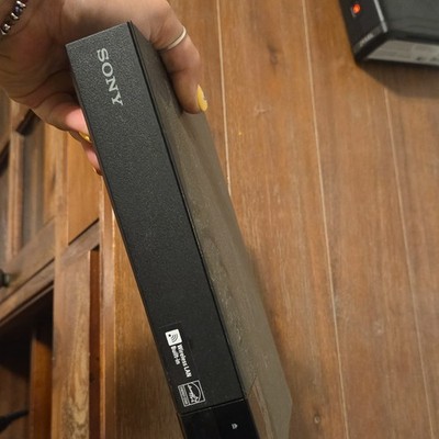 Sony BDP-BX370 1080p Blu-ray/DVD Player w/ Internet Streaming DLNA Black