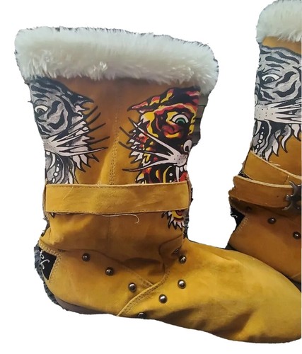 New Ed Hardy Mid-Calf Tan Tiger Print Graphic Suede Faux Fur Boots Women Size 8 - Picture 2 of 15