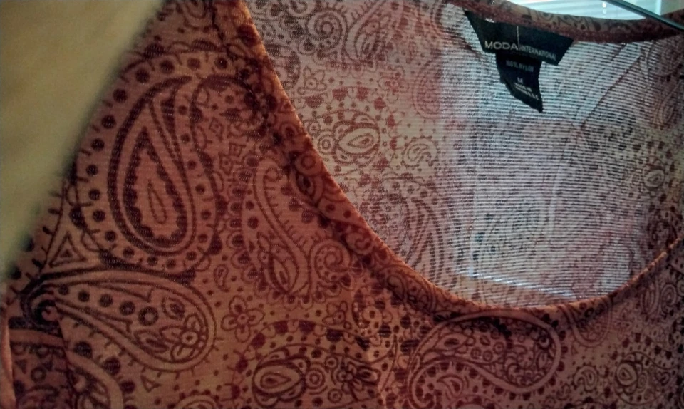 Top de malla vintage Victoria's Secret - Moda International - Paisely - Talla M Foto 4 de 4