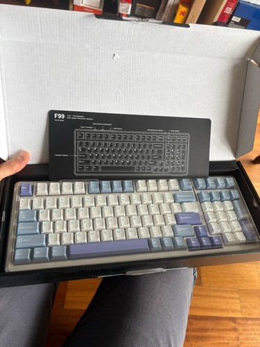 Aula F99 Wireless Mechanical Keyboard (White, Light Blue) - Nimbus V3 Switches - Picture 3 of 9