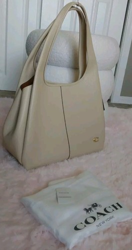 Coach Lana Purse Leather Shoulder Bag Ivory With Dust Bag & Tag - Picture 1 of 24