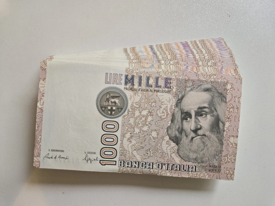 Italy 1000 Lire, 1982, P-109b, Sequential Bundle Pack Of 99 - Image 2 of 4