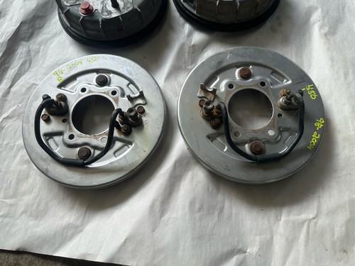 Honda 1998-2004 Foreman 450 TRX450ES 4x4 Front Drum Brake Backing,Hubs