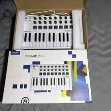 Arturia MiniLab MKII USB  25 Key White Keyboard  With Box - Great Condition