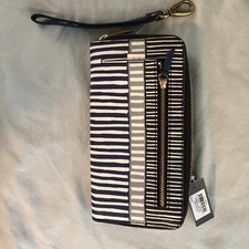 Fossil Emma Large Zip cloth Navy Strip wristlet - NWT