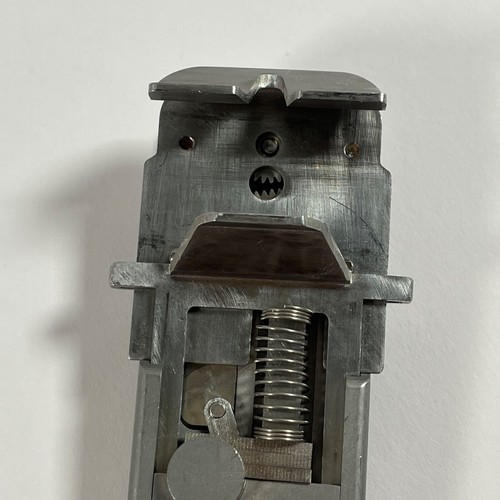 2 x Estech Hercules OmniGrip 401-155 Lockable Spring Bracket & 1 x OmniGrip READ - Picture 17 of 20