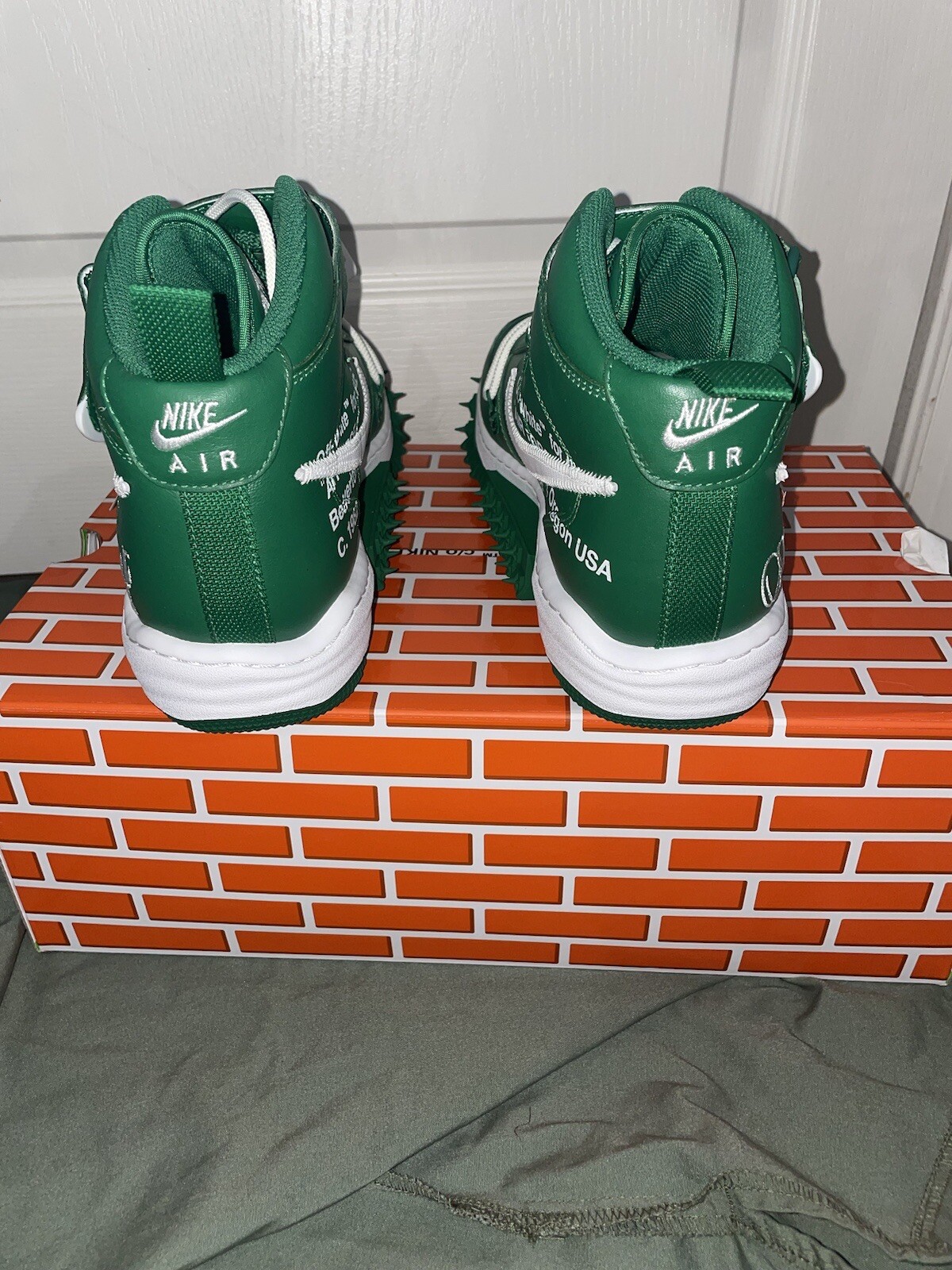 OFF WHITE X NIKE Taglia 9 5 Nike Air Force 1 Mid SP pelle x bianco sporco verde pino