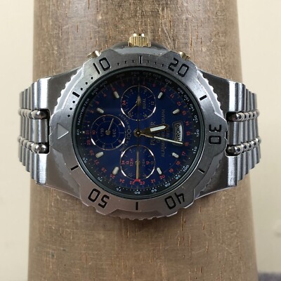 Vtg Pulsar Men N945-6A10 Chronograph Silver Tone Quartz Analog