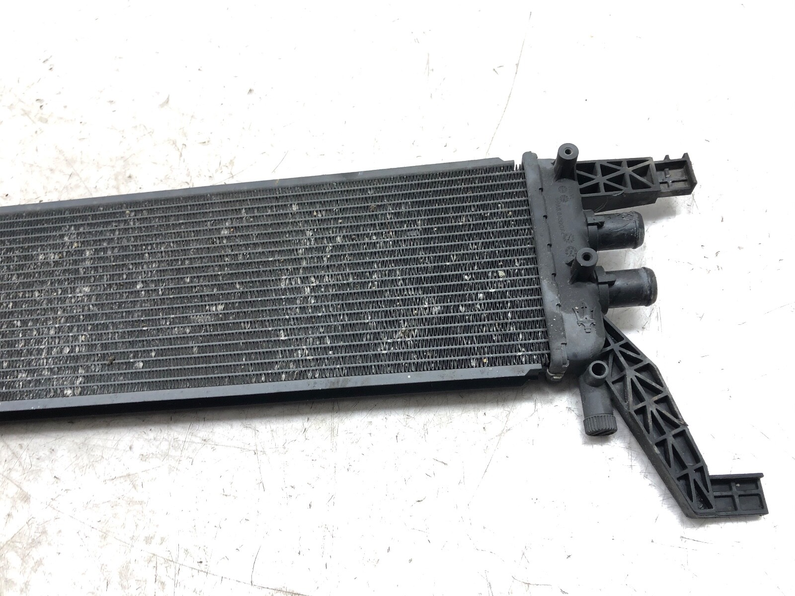 2014-2020 MASERATI GHIBLI SECONDARY COOLANT RADIATOR OEM.