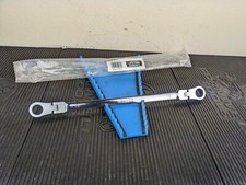Bg507 E-z Red New Nrm1618 16mm X 18mm Flexible Nonreversible Ratcheting Wrench Bg507 E-z Red New Nrm1618 16mm X 18mm Flexible Nonreversible Ratcheting Wrench