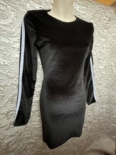 Pretty Little Thing Black Velvet Bodycon Dress With White Stripe Sleeve UK 6 VGC
