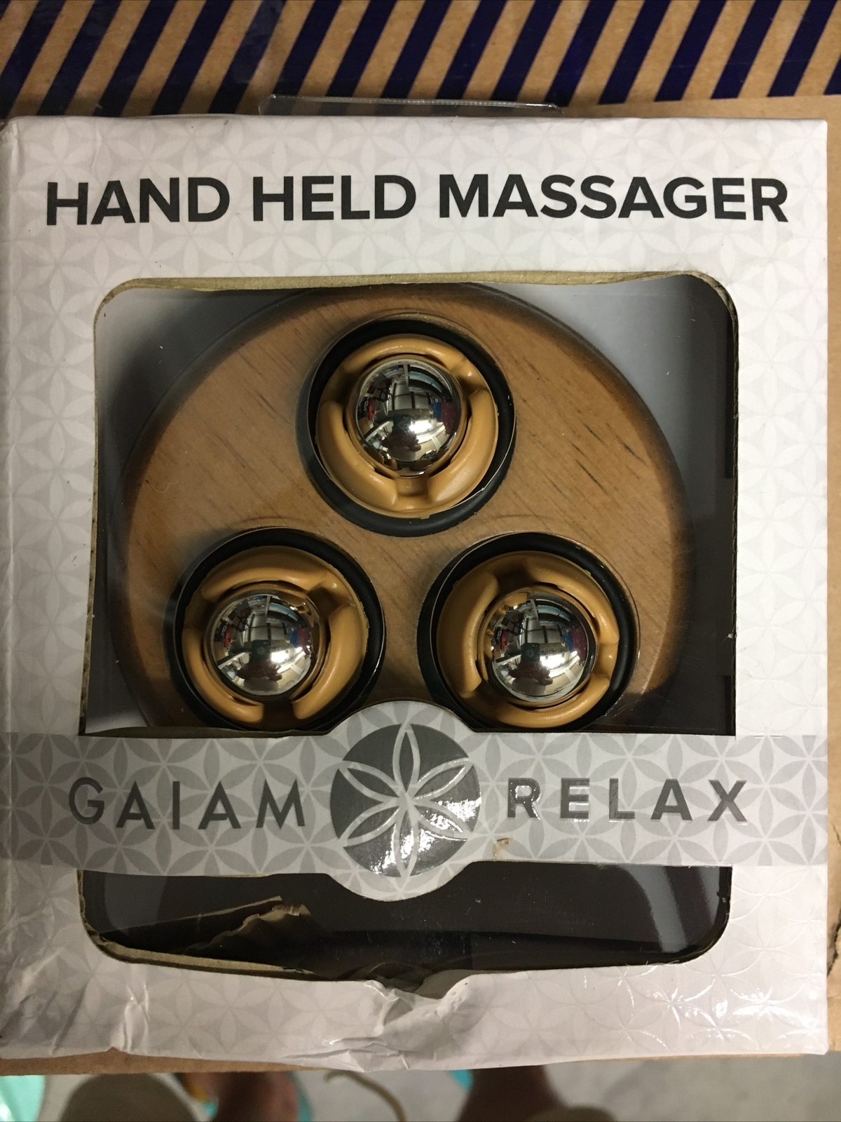 GAIAM RELAX Hand Held Massager Box Has Damage eBay