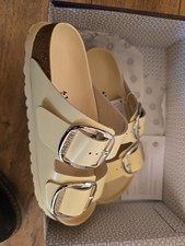 Birkenstock Arizonia Big Buckle High Shine Butter Women Size 10 Norrow Fit
