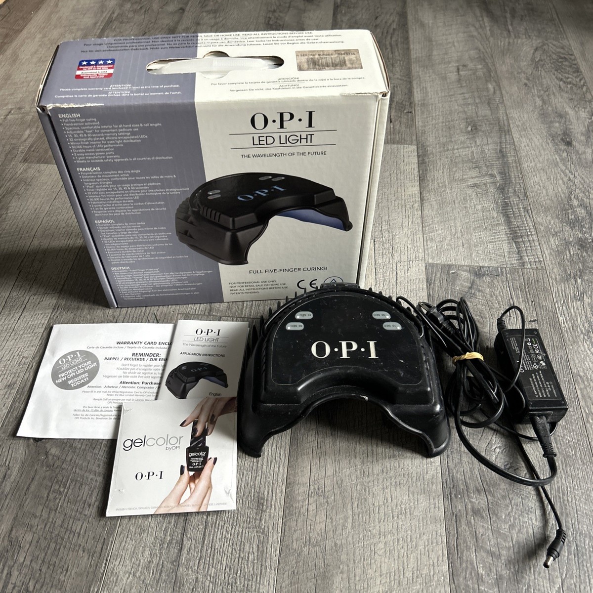 価格下げました！OPI LEDライト Amazon.co.jp: OPI(オーピーアイ) ジェルネイル LEDライト プロ