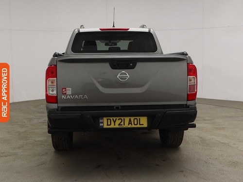2021 Nissan Navara 2.3 dCi N-Guard Pickup Double Cab 4dr Diesel Auto 4WD Euro 6 - Picture 8 of 24