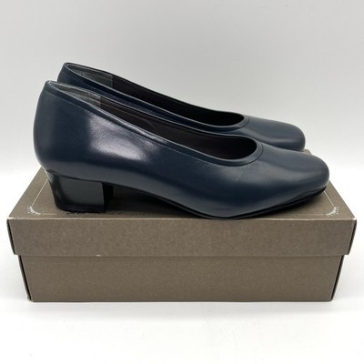 SAS Regina Pump Heels Women's 9.5 W Navy Blue Leather Block Slip On Career Shoes