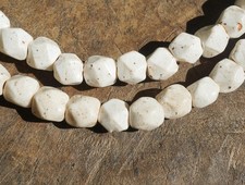 Antique White Venetian King Beads (10-11mm) Long Strand 30" Strand (2930B579)