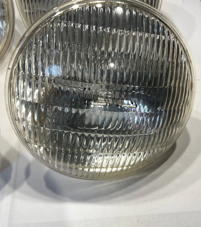 CP62 1000w Par 64 Lamps Set of 4 Osram 64739/4 GX16D Parcan Bulbs Stage Light - Image 4 of 4