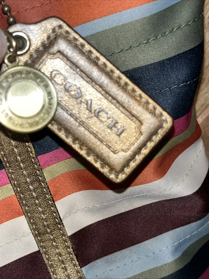 Bolso de Mano Coach Legacy Rayas Satinado S/M 12721 Borde de Cuero Dorado Multicolor Foto 4 de 4