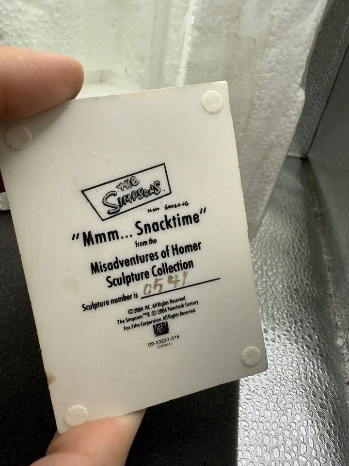 The Simpsons Misadventures Of Homer Simpson Sculpture Collection "Mmm…Snacktime" - Bild 4 von 4