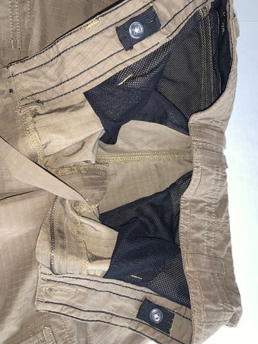 Boys Sz 16 Tony Hawk Tan Khaki Textured Cargo Shorts Pockets Skateboard SHIP2DAY - Picture 7 of 8