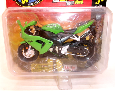 2011 MAISTO ADVENTURE WHEELS 2 WHEELERS 1:18 GREEN 2005