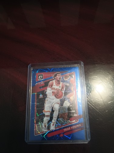 2021-22 Panini Donruss Optic - Blue Velocity Prizm #51 Trae Young